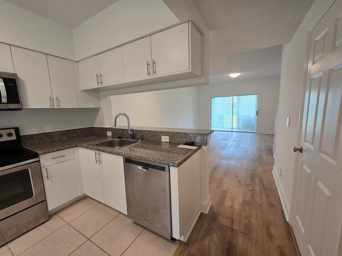 20260727_121942 at 78 Simonton Circle, Weston