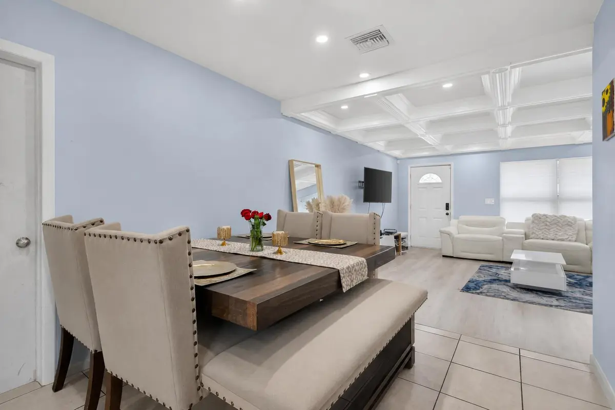 Interior at 2220 N 47th Avenue, Hollywood