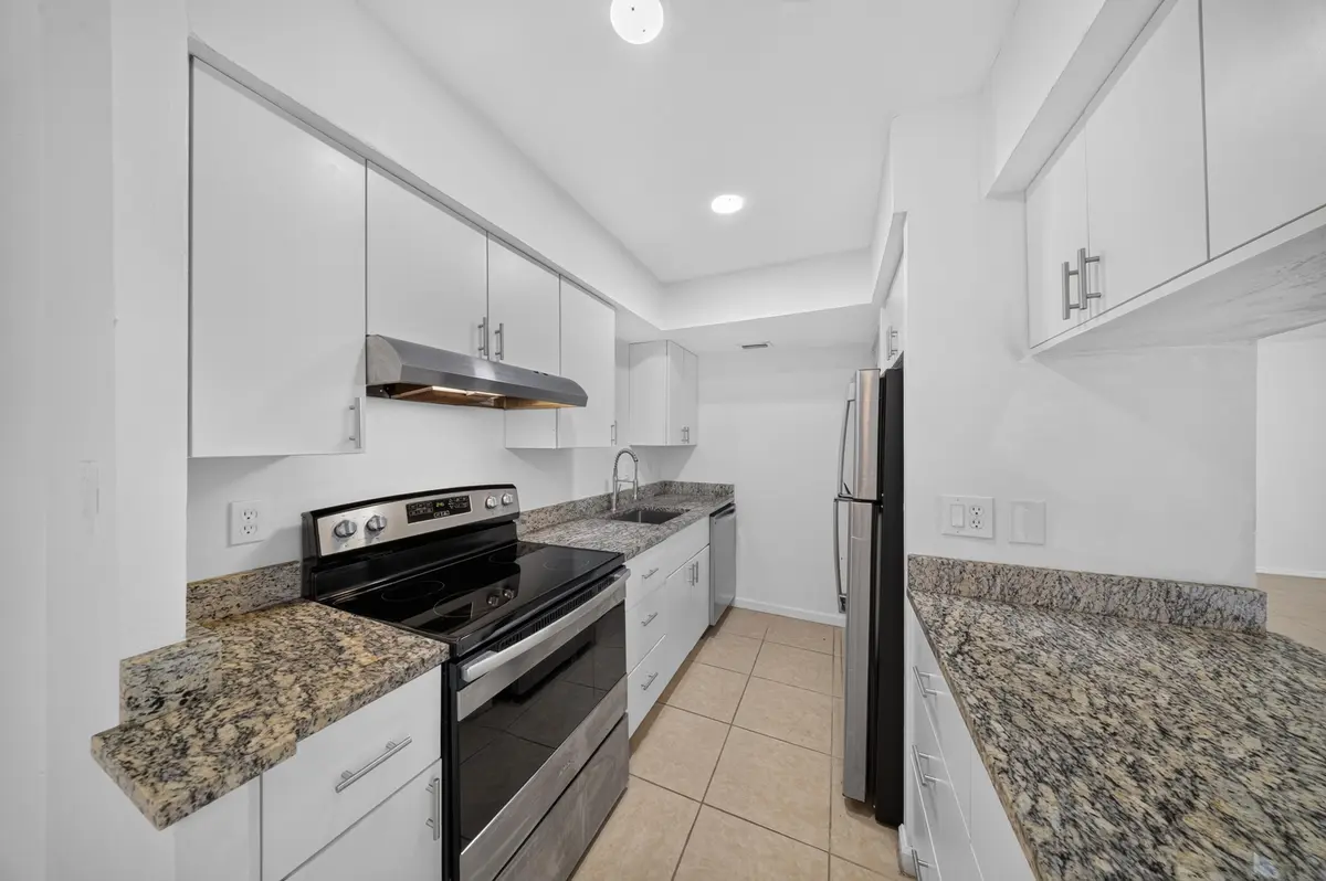 Kitchen at 2811 Stoneway Lane A, Fort Pierce