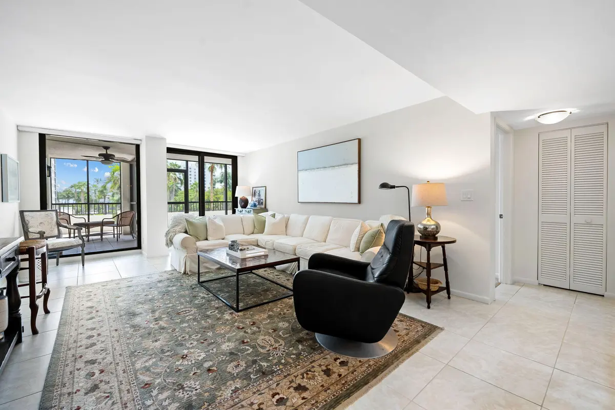 7-web-or-mls-DSC_7658 at 3420 S Ocean Boulevard 3p, Highland Beach