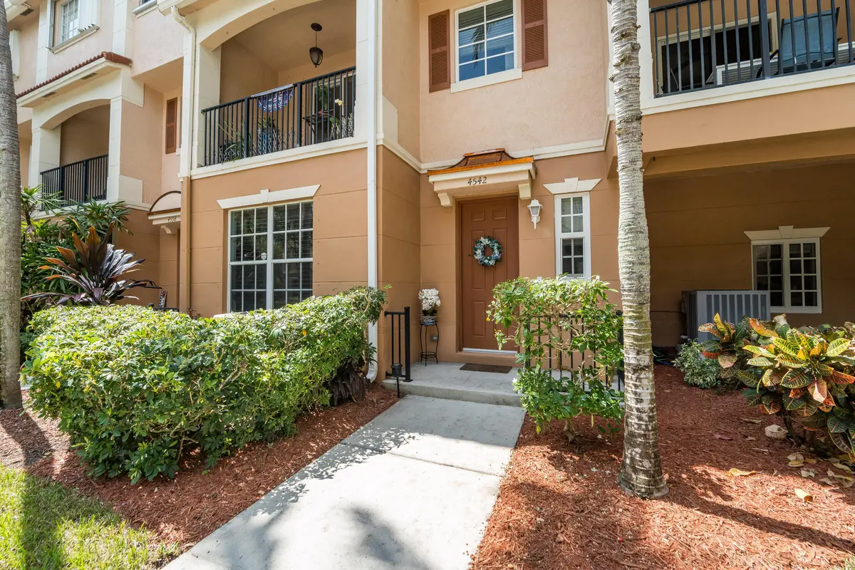 DB-7 at 4542 Danson Way, Delray Beach