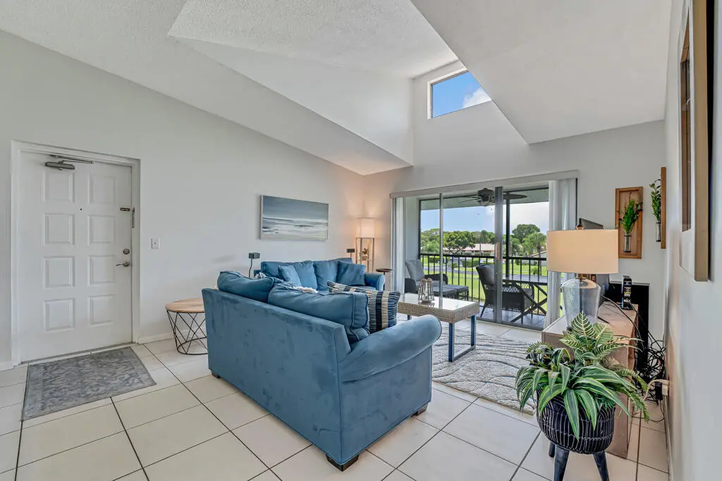 1112 GREEN PINE Boulevard G3, West Palm Beach, FL – photo 4