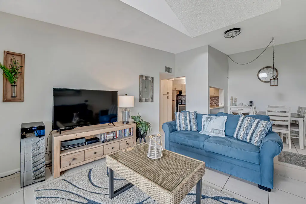 1112 GREEN PINE Boulevard G3, West Palm Beach, FL – photo 7