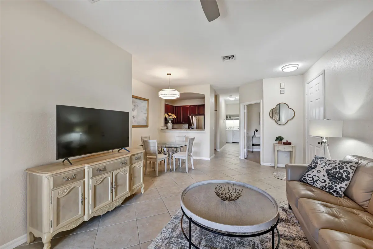 28--4870 Bonsai Cir-28 at 4870 Bonsai Circle 100, Palm Beach Gardens