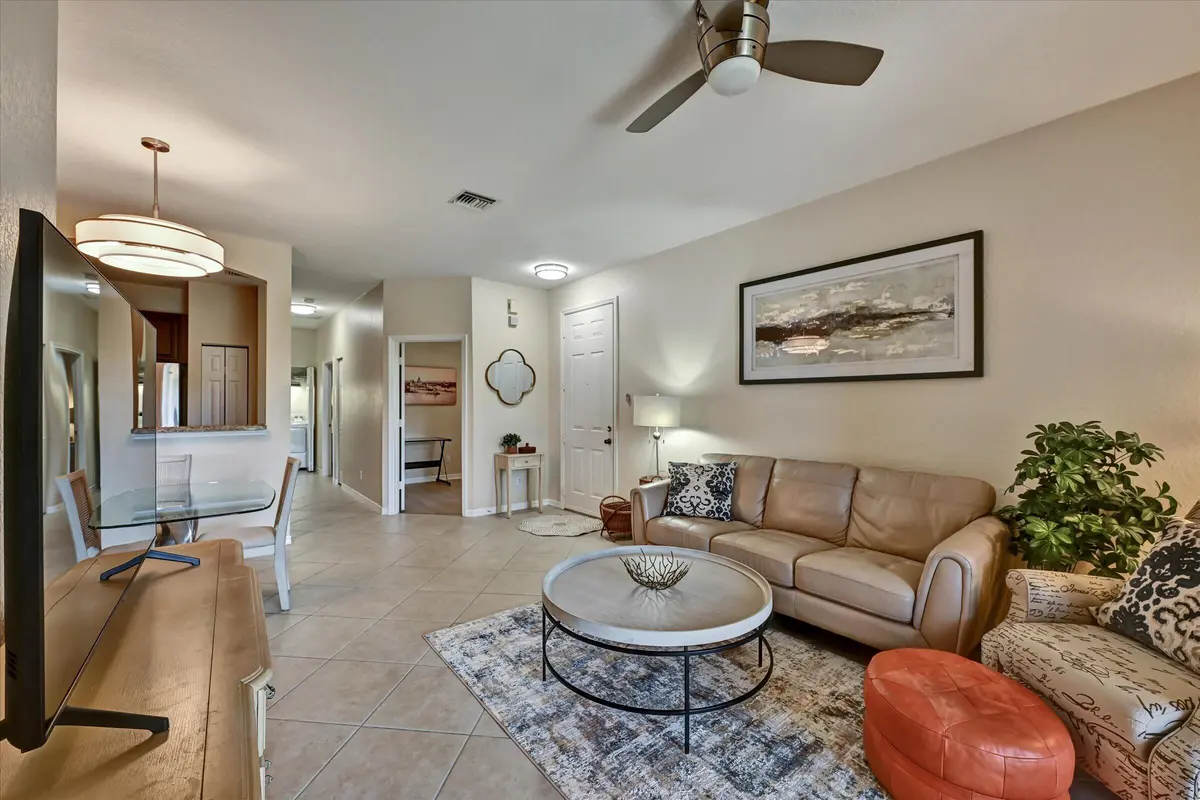 29--4870 Bonsai Cir-29 at 4870 Bonsai Circle 100, Palm Beach Gardens