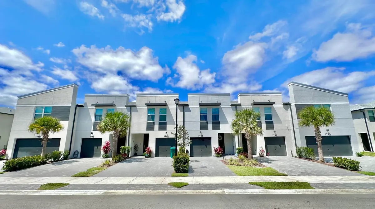 IMG_1932 at 1733 Lindley Street, West Palm Beach