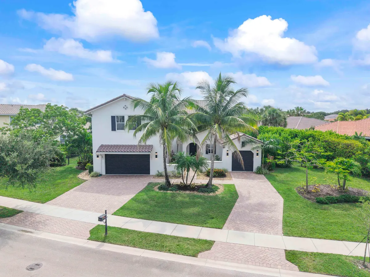 8050 Nw 121st Dr_003 at 8050 NW 121ST Drive, Parkland