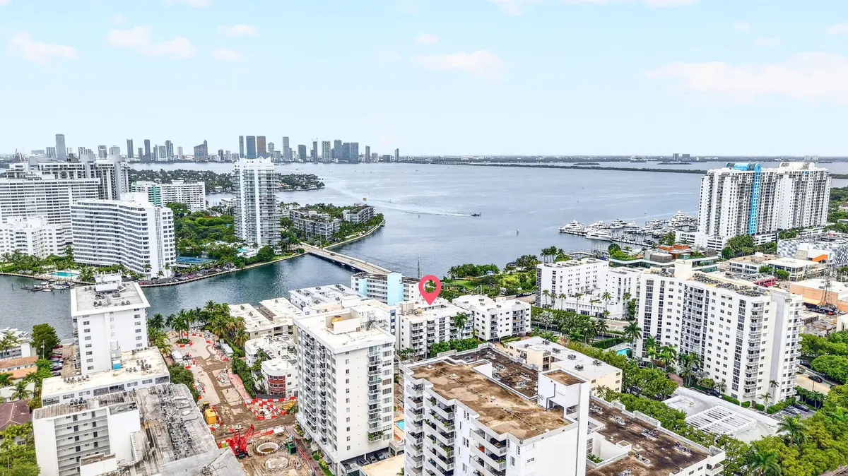47-web-or-mls-DJI_20260718131054_0043_D at 1670 Bay Road 3F, Miami Beach