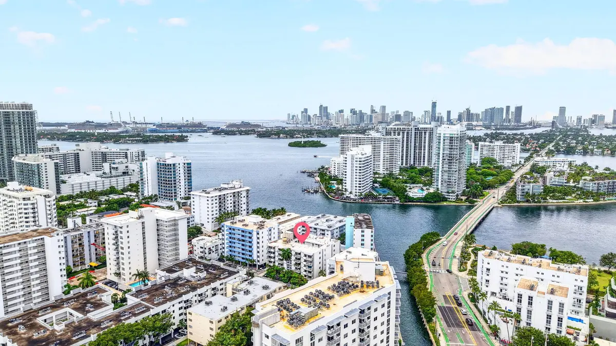 46-web-or-mls-DJI_20260718130942_0032_D at 1670 Bay Road 3F, Miami Beach