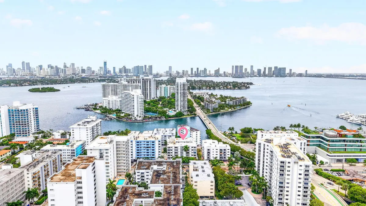 45-web-or-mls-DJI_20260718130908_0026_D at 1670 Bay Road 3F, Miami Beach