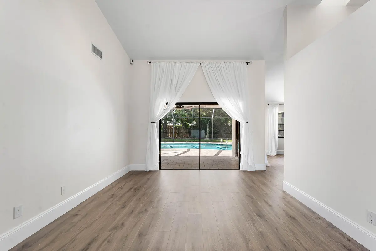 006-143MiramarAvenue-RoyalPalmBeach-FL-3 at 143 Miramar Avenue, Royal Palm Beach