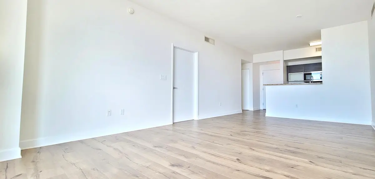 Entrance, Kitchen, Living Room at 550 OKEECHOBEE Boulevard 1520, West Palm Beach