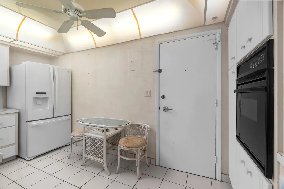 DSC01039 at 3200 NE 36TH Street 618, Fort Lauderdale