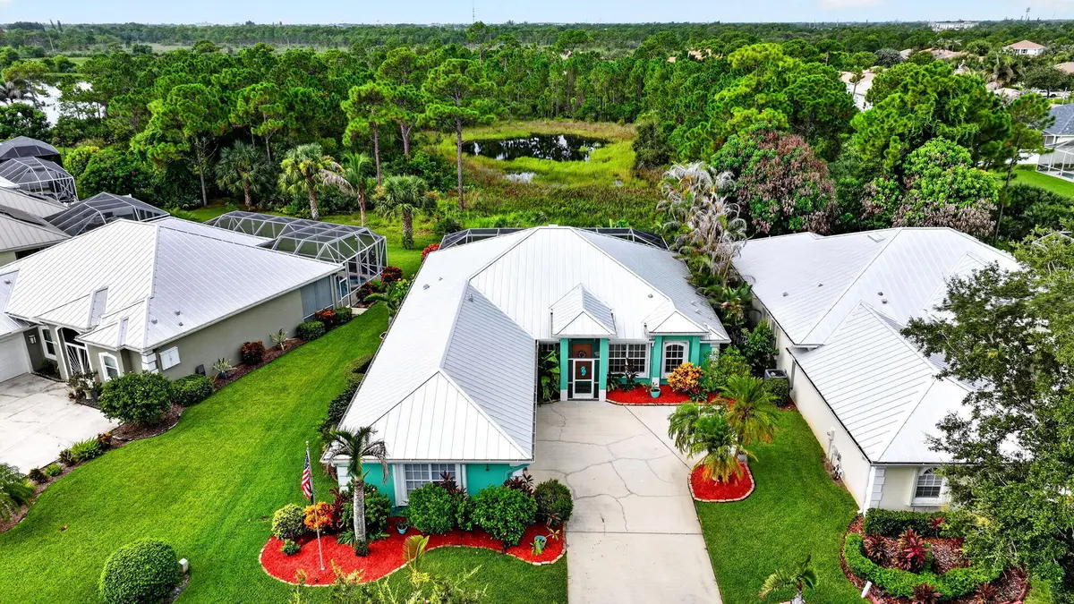 73-web-or-mls-DJI_20260709015033_0011_D at 482 NW Sunflower Place, Jensen Beach