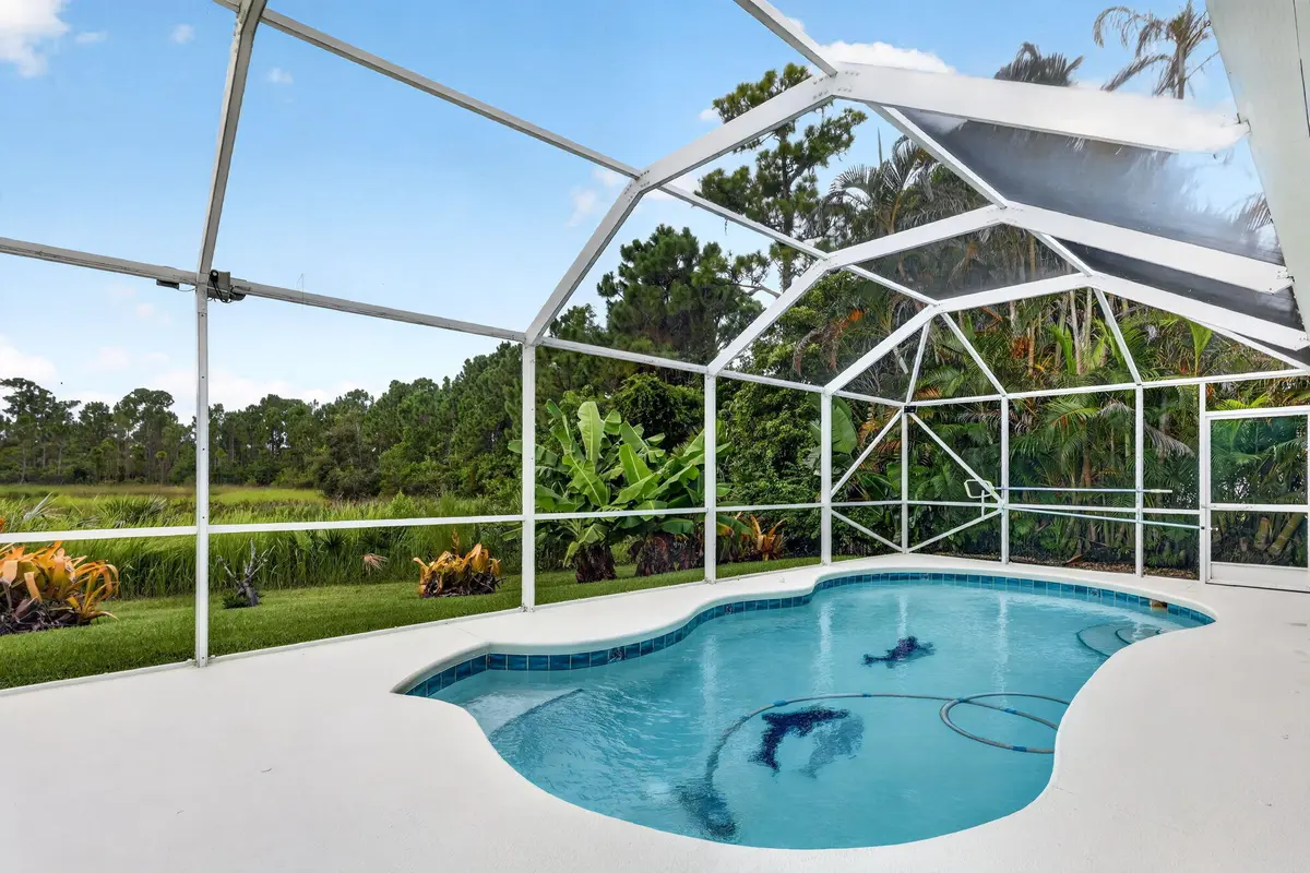 55-web-or-mls-5P1A1637 at 482 NW Sunflower Place, Jensen Beach