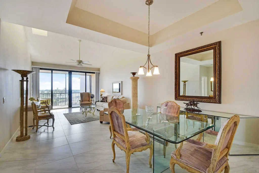 12Oaks#614_03 at 11370 Twelve Oaks Way 614, North Palm Beach