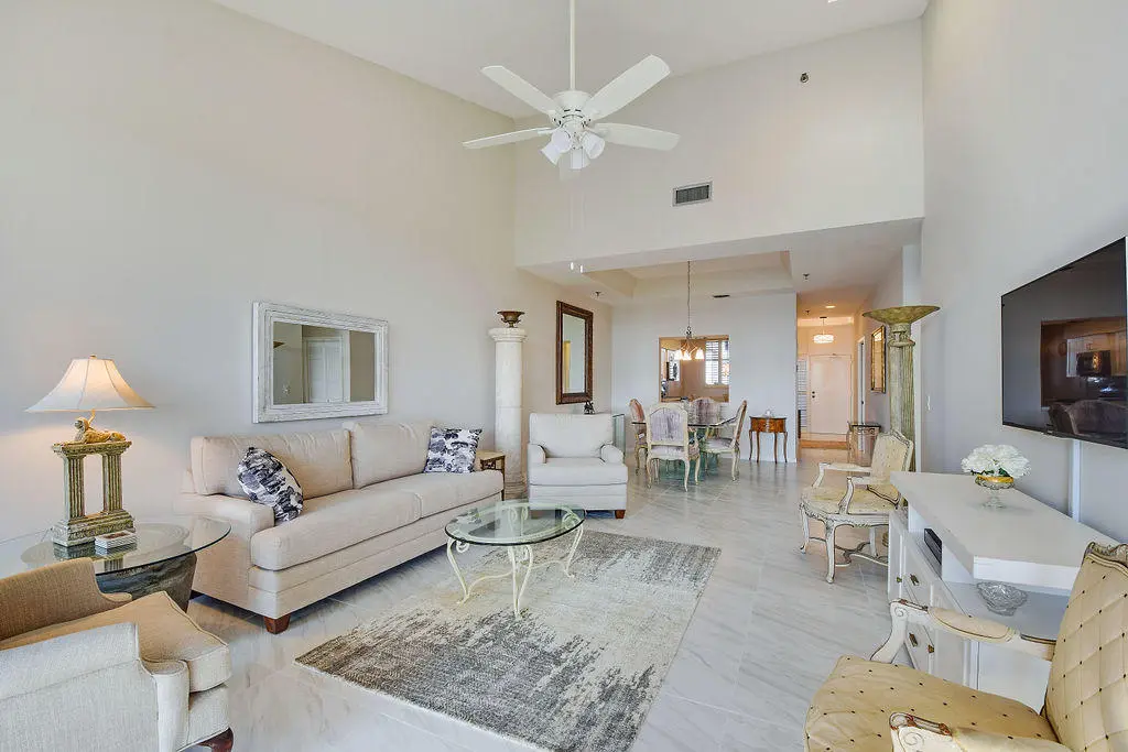 12Oaks#614_07 at 11370 Twelve Oaks Way 614, North Palm Beach