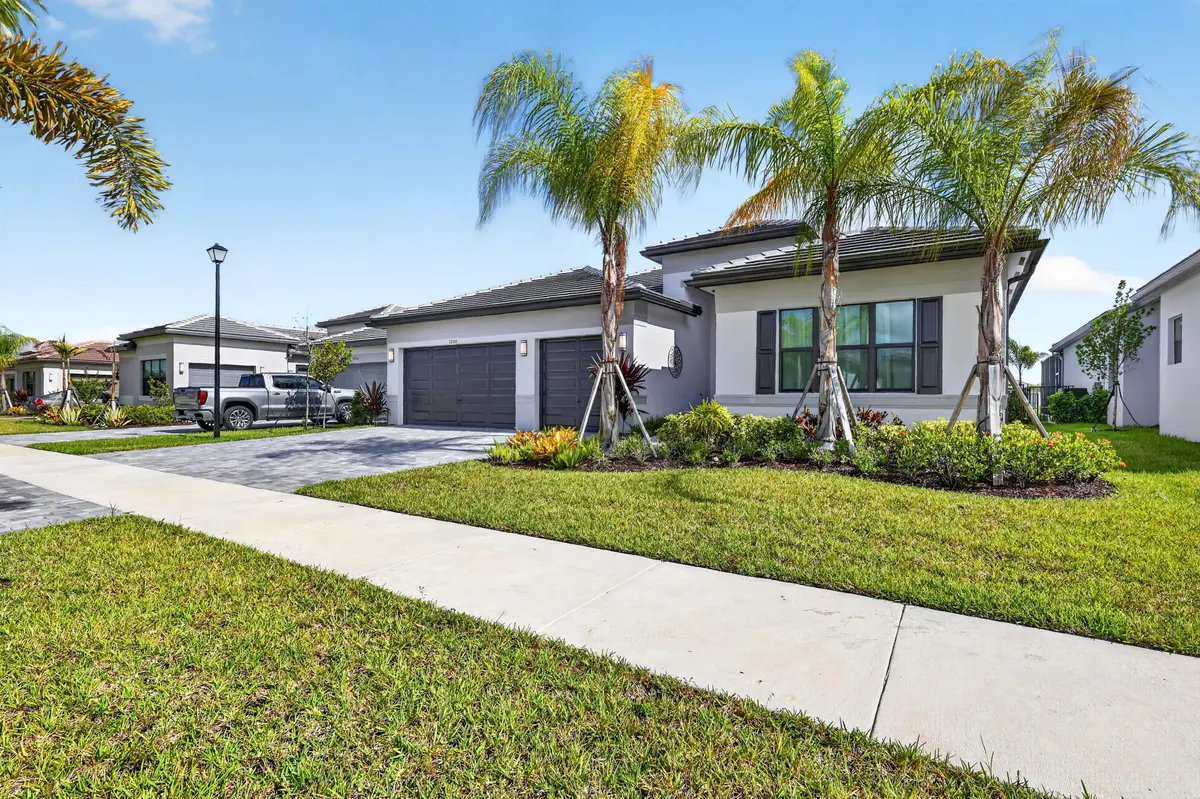 4-print-5P1A0812 at 12132 SW Willowy Way, Port St. Lucie