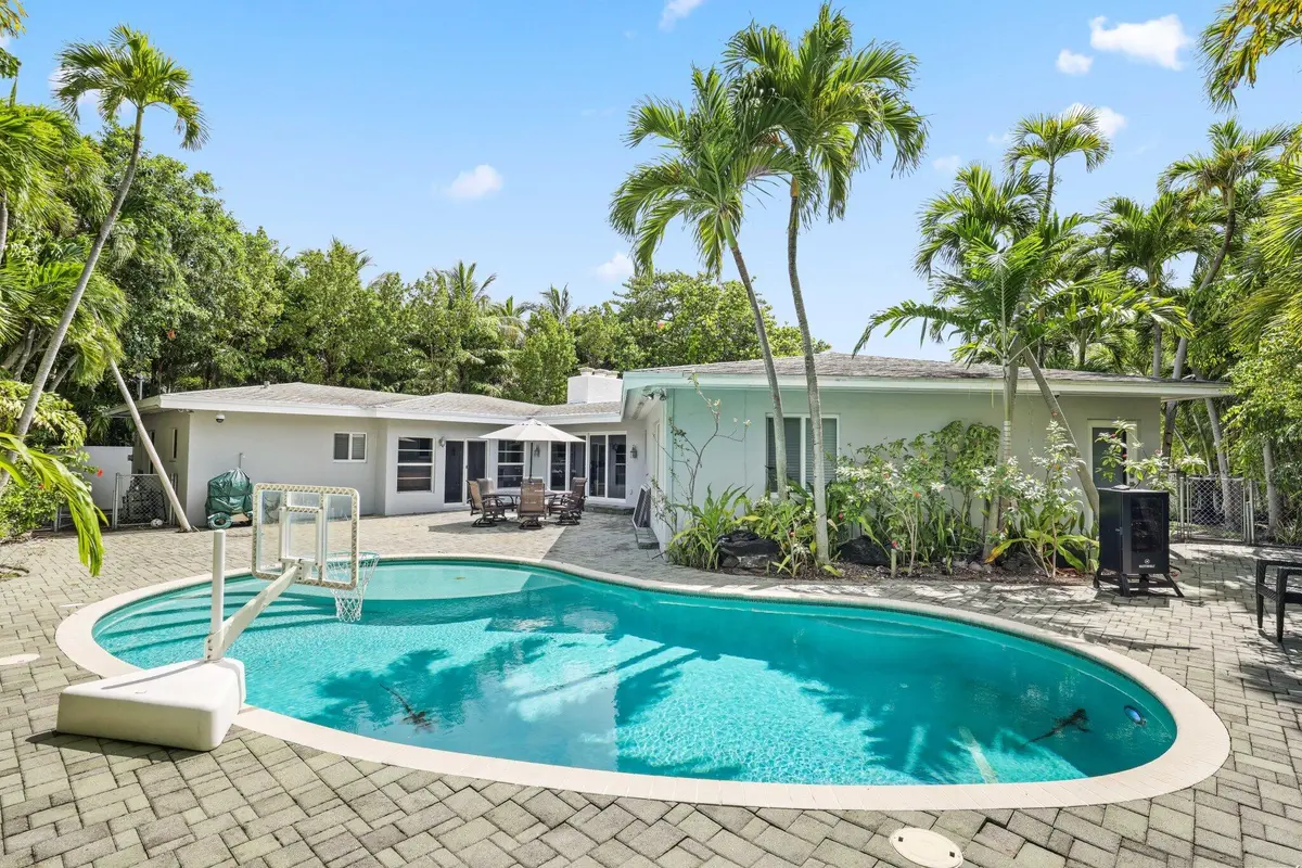 12 Sylvan Lane - 74.jpg-SMALL at 1313 SEABREEZE Boulevard #B, Fort Lauderdale