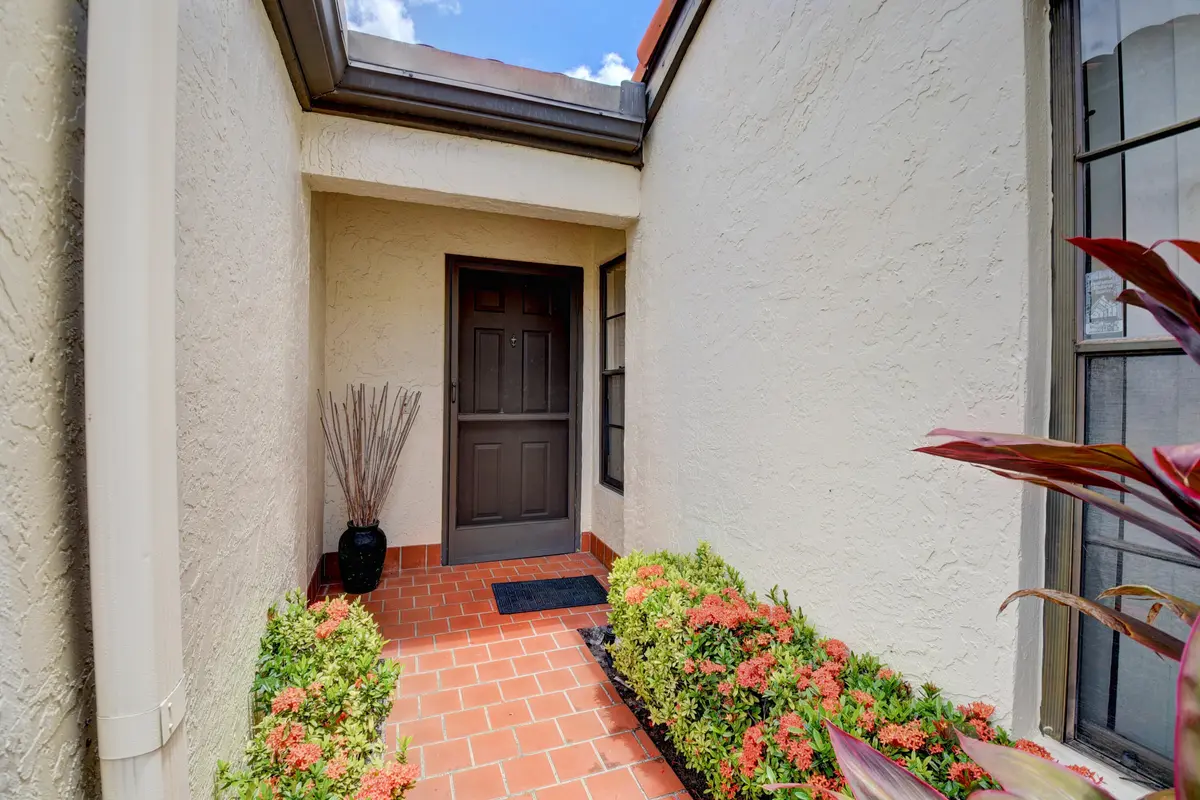 Welcom home! at 5895 Autumn Lake Lane A, Boynton Beach