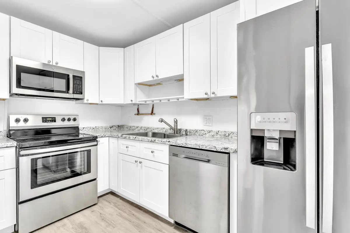 Kitchen at 3319 SPANISH WELLS Drive 51-C, Delray Beach