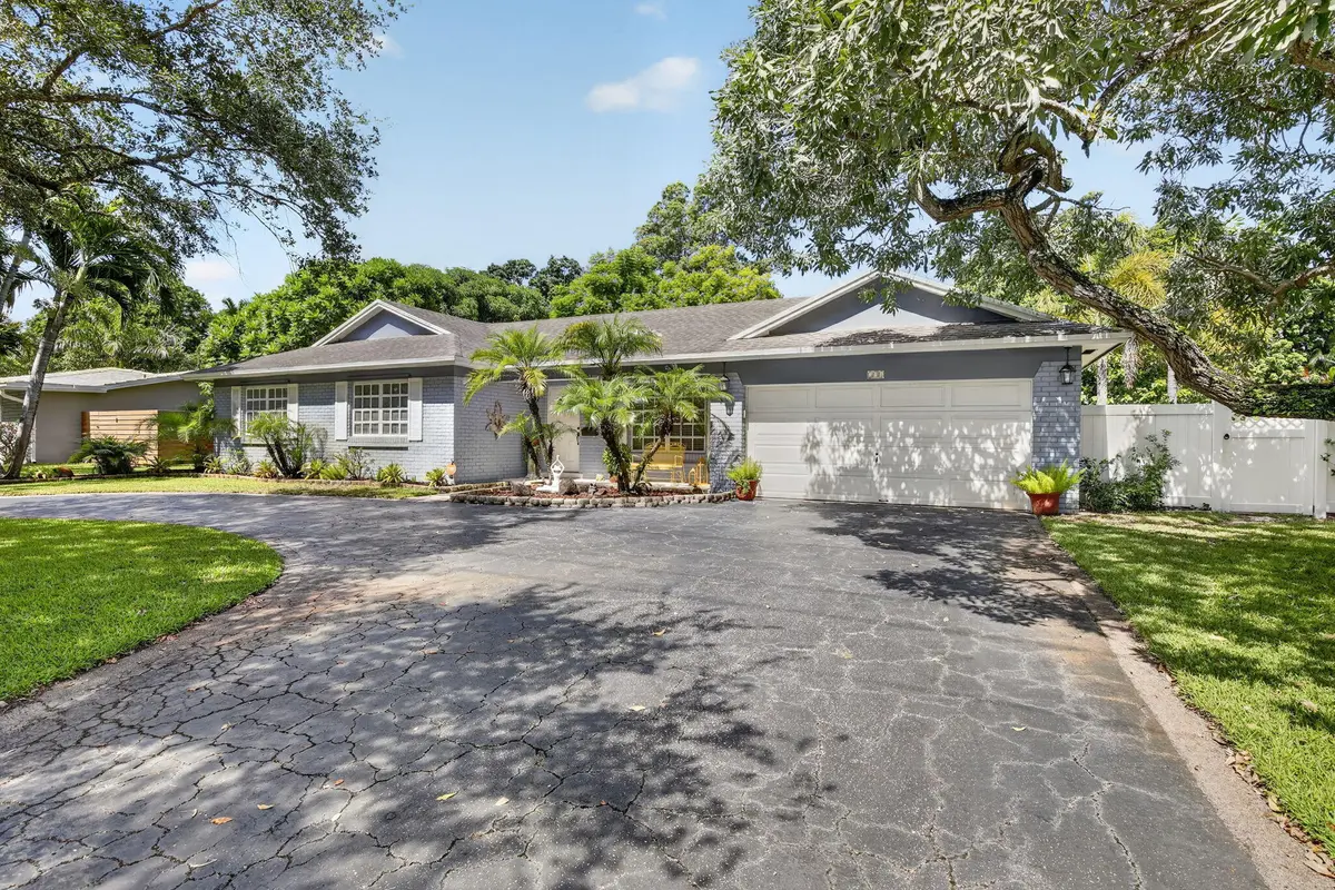 5-web-or-mls-_A7A0913 at 721 SW 59TH Avenue, Plantation