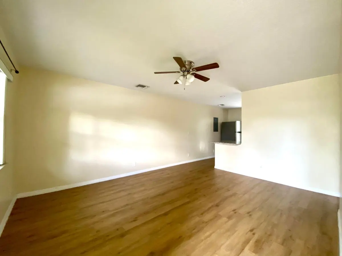 3541 Burma Court 4, Palm Beach Gardens, FL – photo 6