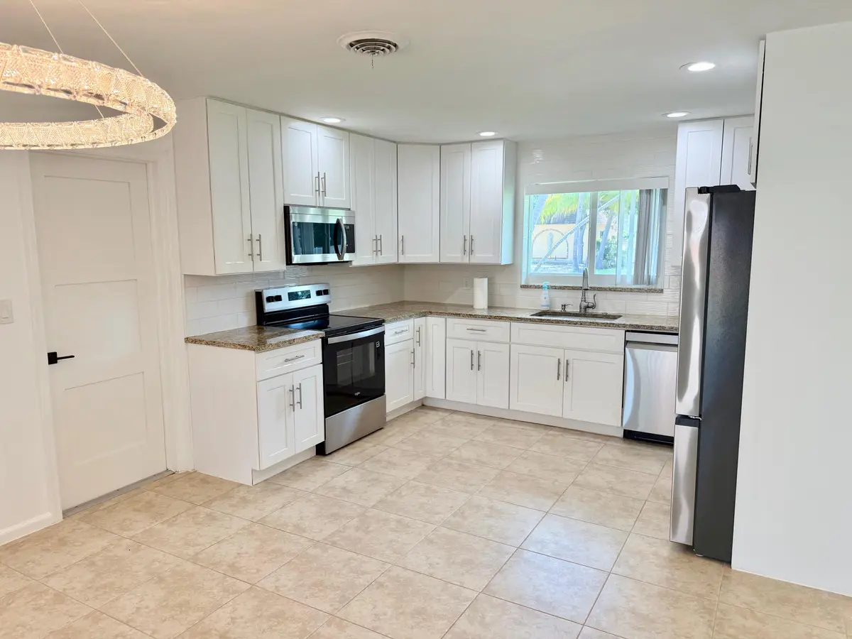IMG_7875 at 617 SE 8th Avenue, Deerfield Beach