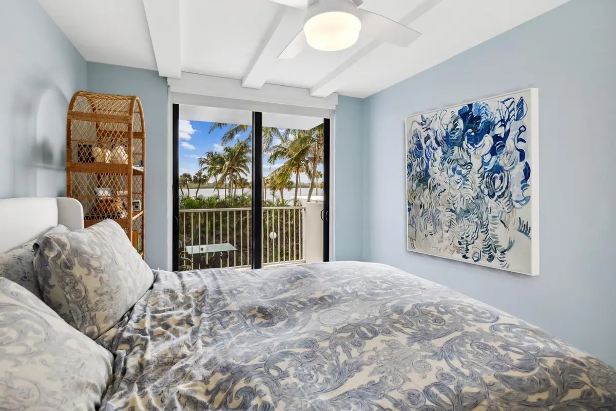 la palma201 guestbr at 2860 S Ocean Boulevard 201, Palm Beach