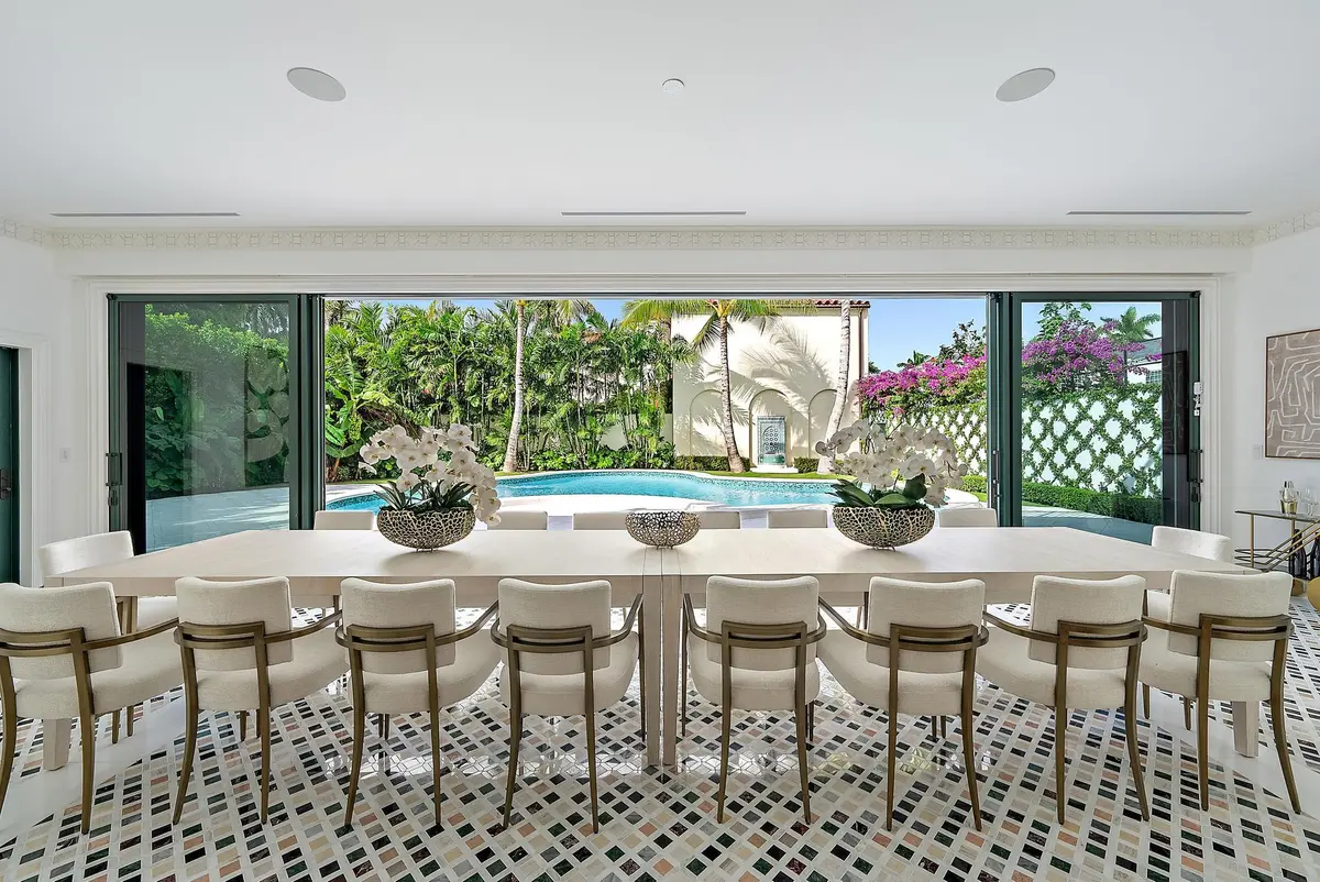 206 Phipps-13 at 206 Phipps Plaza, Palm Beach