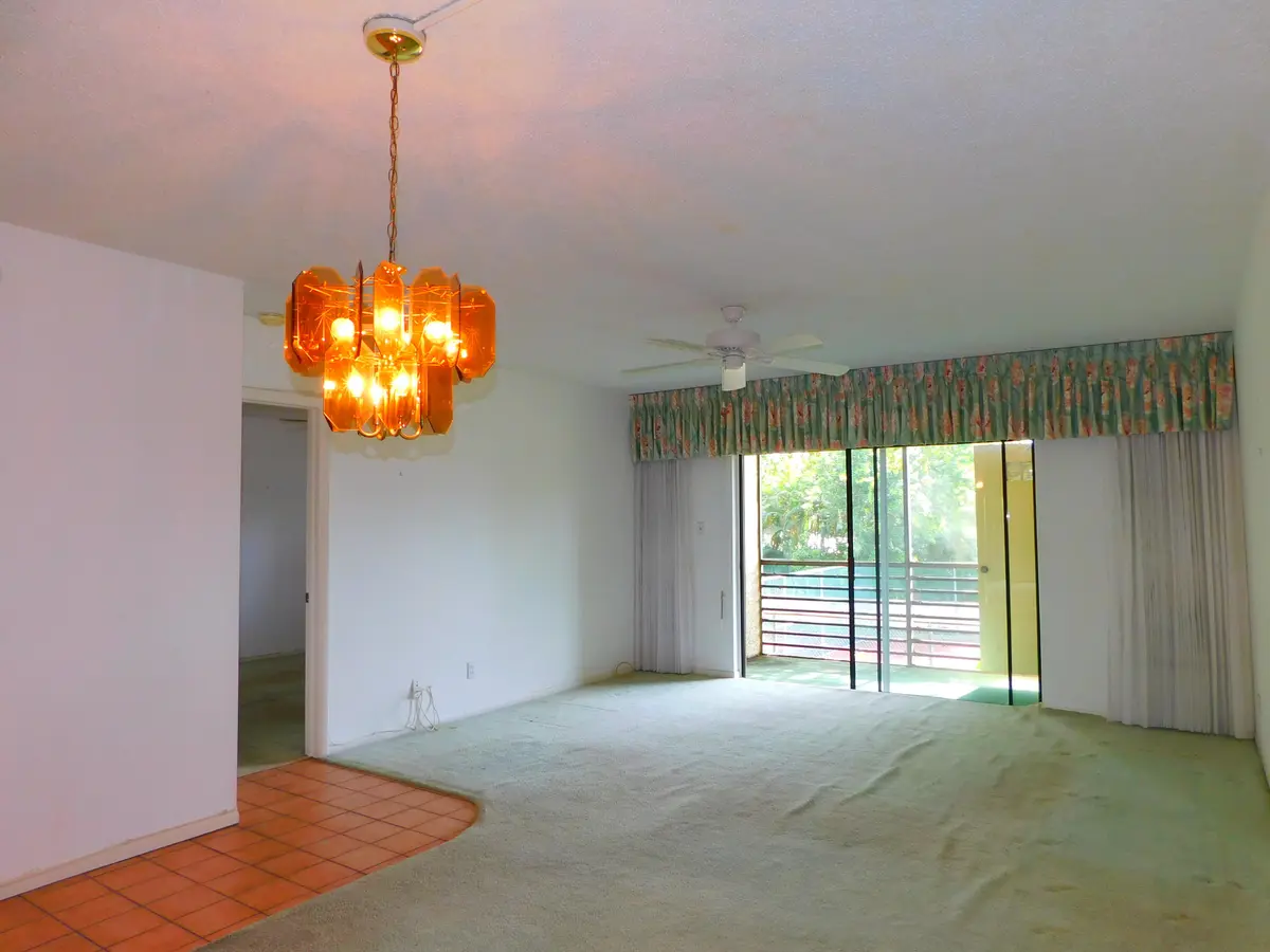 DSCN4877 at 128 S Cypress Road 827, Pompano Beach