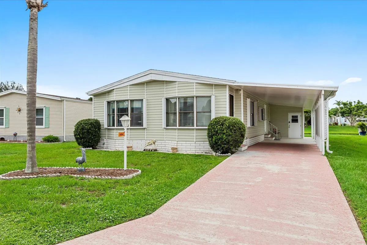 01-trop in-29 at 484 TROPICAL ISLES Circle D-32, Fort Pierce