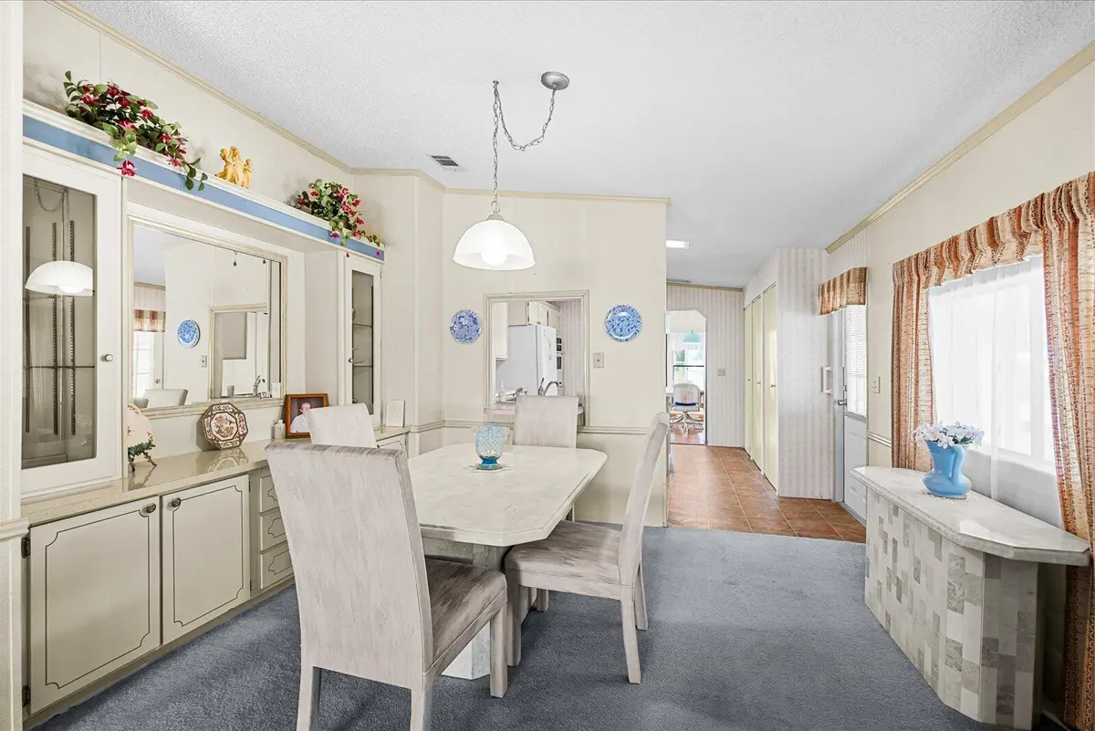 07-trop in-12 at 484 TROPICAL ISLES Circle D-32, Fort Pierce