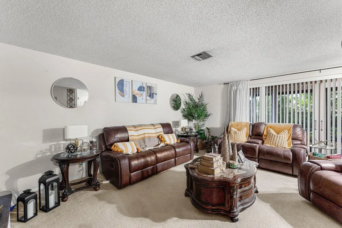 007-11260Northwest41stStreet-CoralSpring at 11260 NW 41st Street, Coral Springs