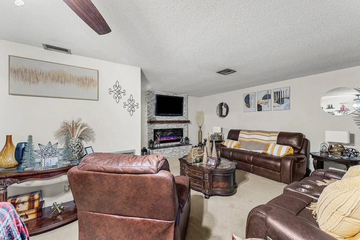 008-11260Northwest41stStreet-CoralSpring at 11260 NW 41st Street, Coral Springs