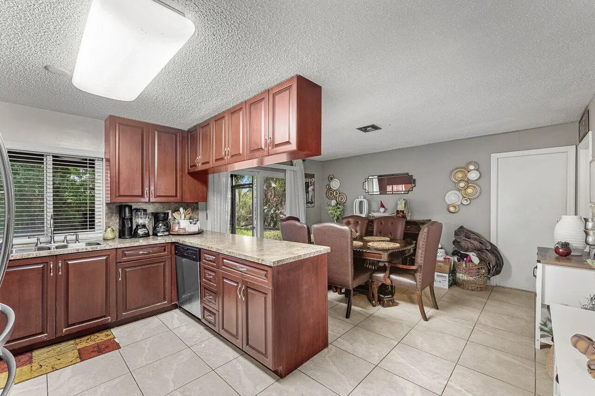 009-11260Northwest41stStreet-CoralSpring at 11260 NW 41st Street, Coral Springs