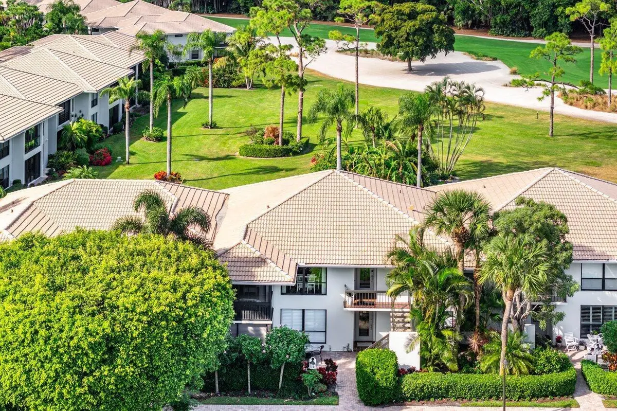 Aerial view at 3744 Quail Ridge Drive Green Heron S, Boynton Beach