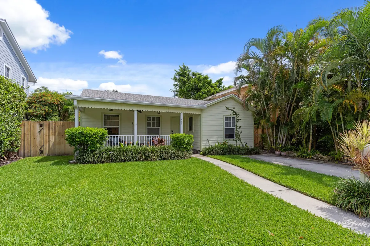 DSC09807.jpg-SMALL at 521 33RD Street, West Palm Beach