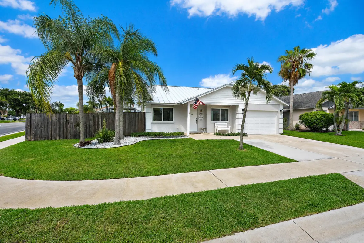 Front Exterior at 218 Wandering Trail, Jupiter