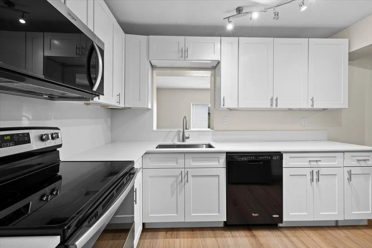 06-424A8287 at 7712 SW 7TH Street, North Lauderdale