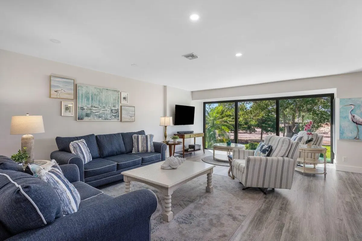 Interior living area at 10137 Quail Covey Road Hibiscus N, Boynton Beach
