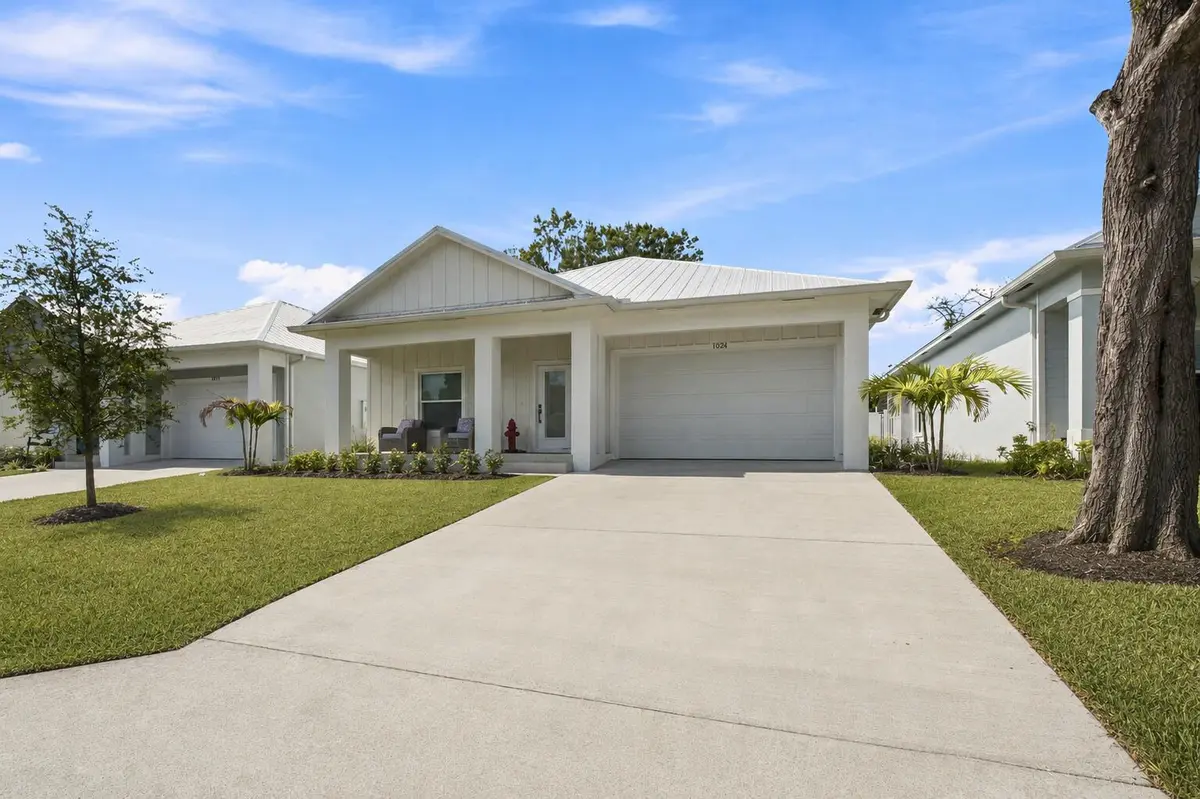 Front 1024 at 1024 SW 35TH Street, Palm City