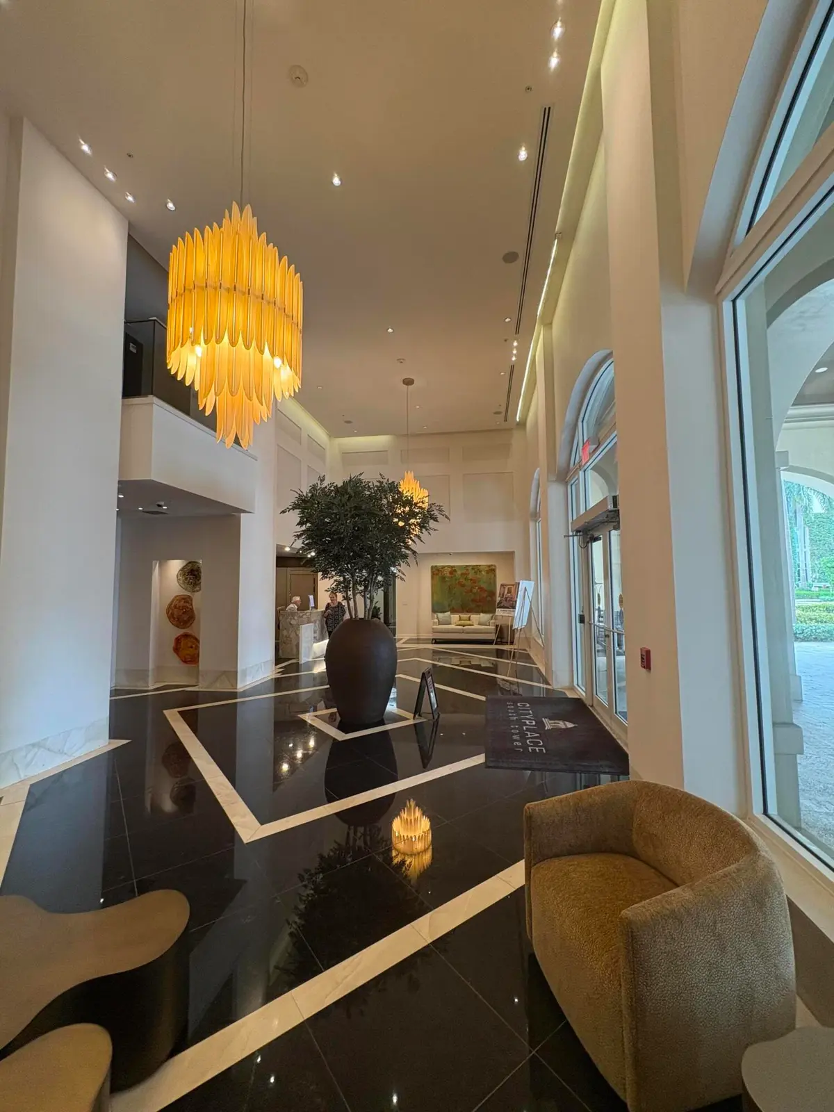 3S at 550 OKEECHOBEE Boulevard 825, West Palm Beach