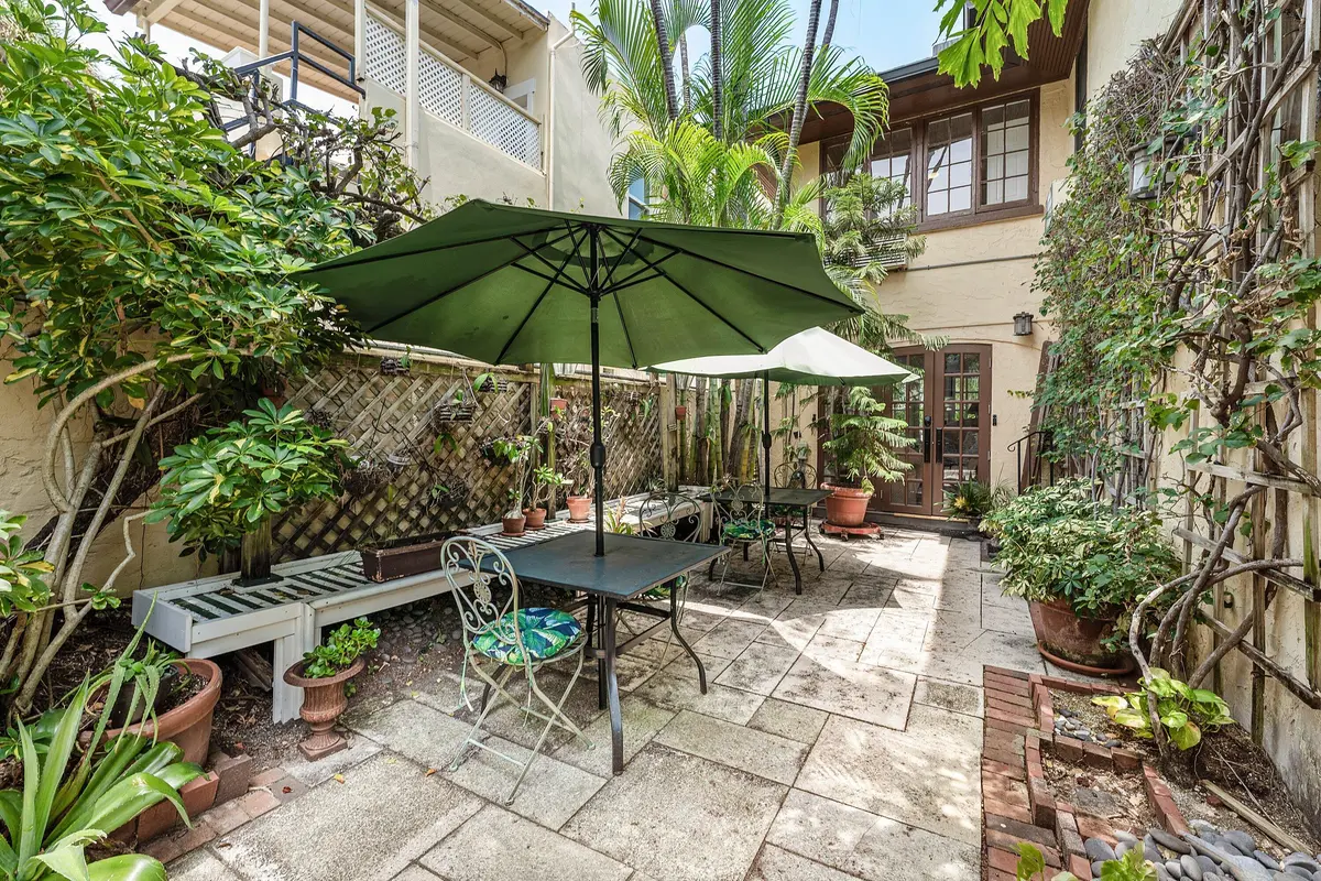 010-232AustralianAvenue-3-PalmBeach-FL-3 at 232 Australian Avenue 3, Palm Beach