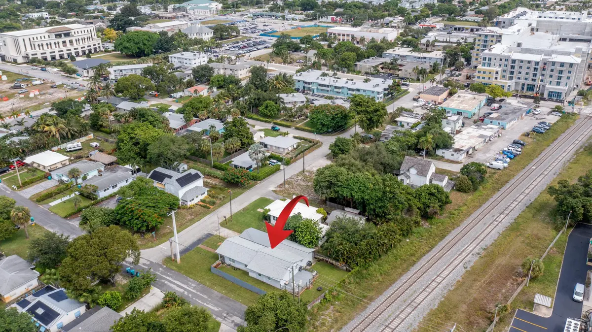 008_NW View at 222 SE 3RD Street, Boynton Beach