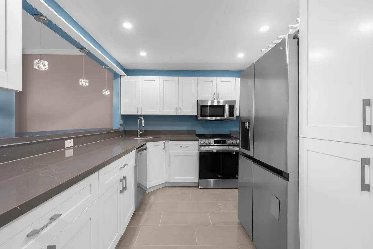4-web-or-mls-1600 S Ocean Dr PHC, Hollyw at 1600 S Ocean Drive PHC, Hollywood