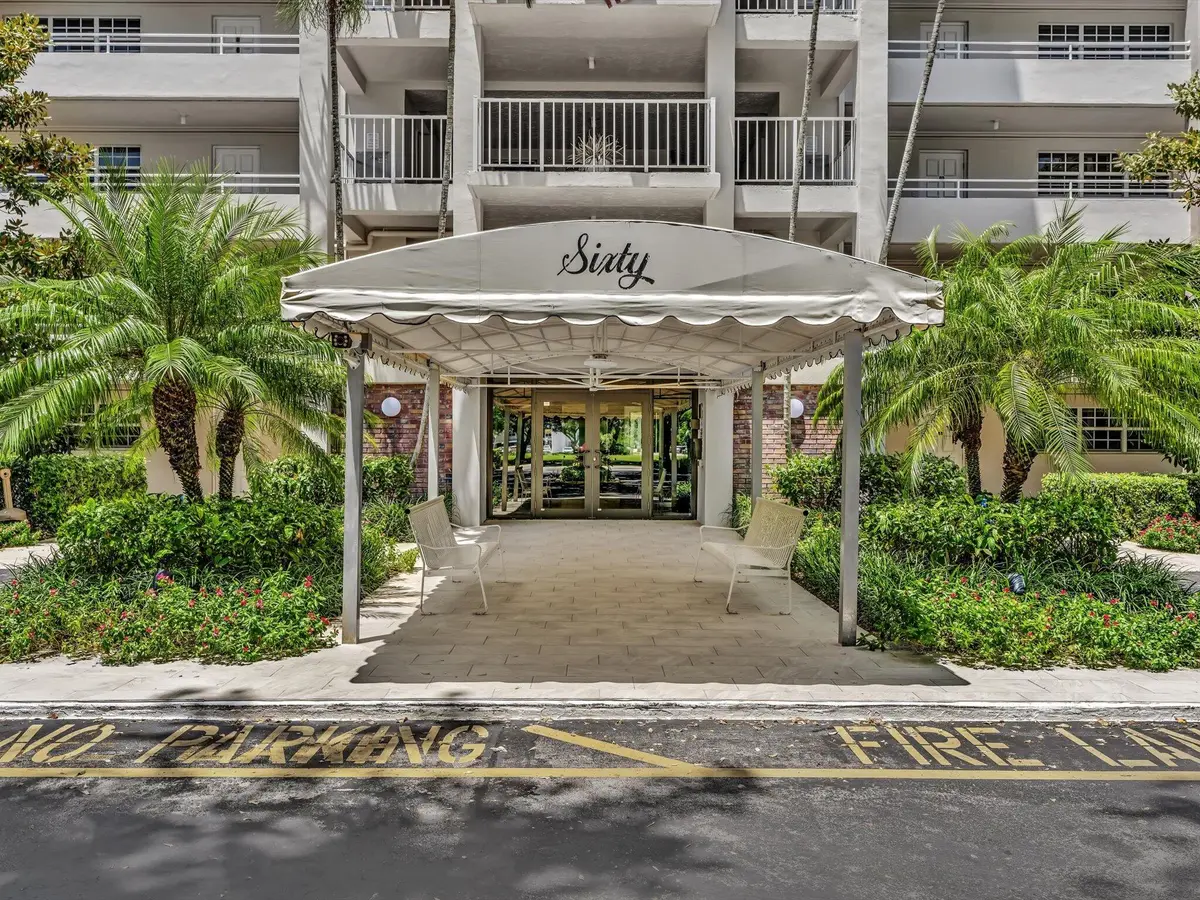 Building Entrance at 605 OAKS Drive 810, Pompano Beach