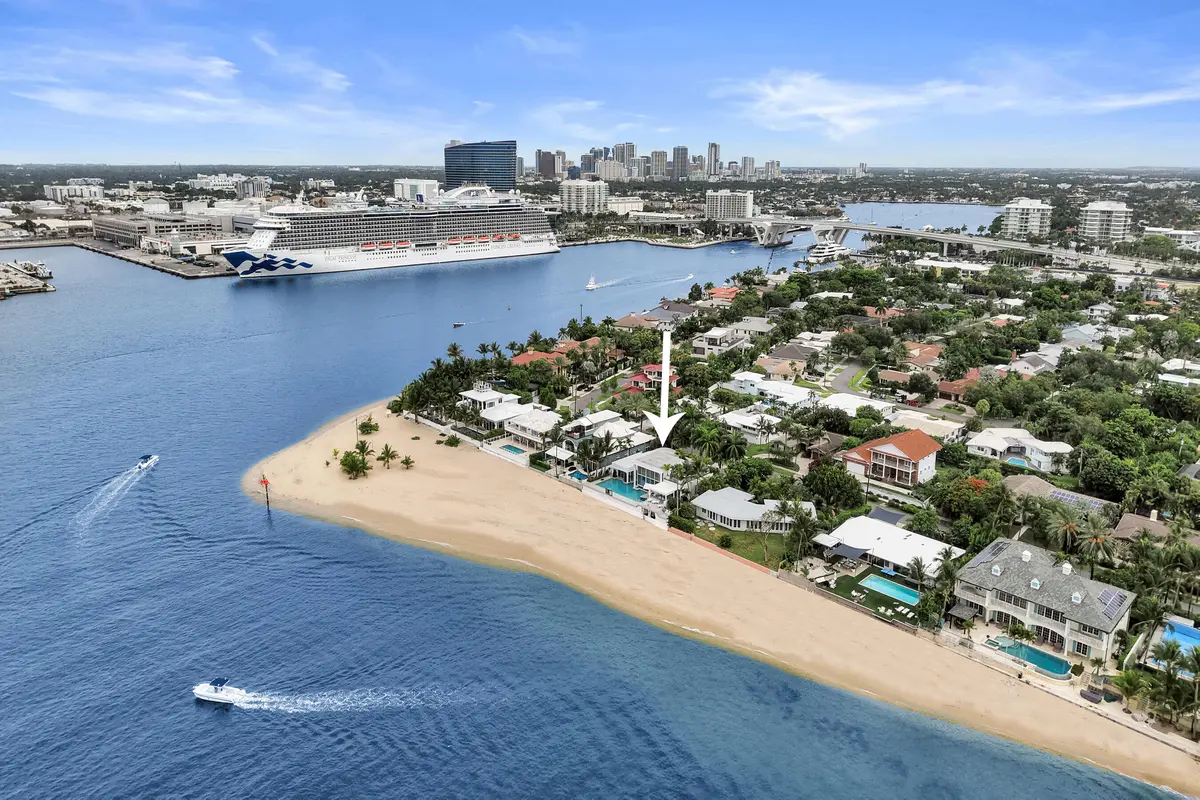 DJI_20260711110339_0022_D at 2200 SE 21ST Drive, Fort Lauderdale