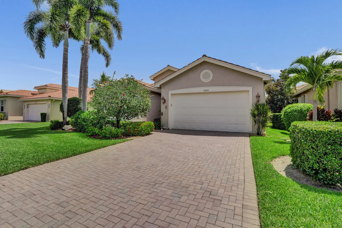 DSC00991 at 10794 REDLAKE Isle, Boynton Beach