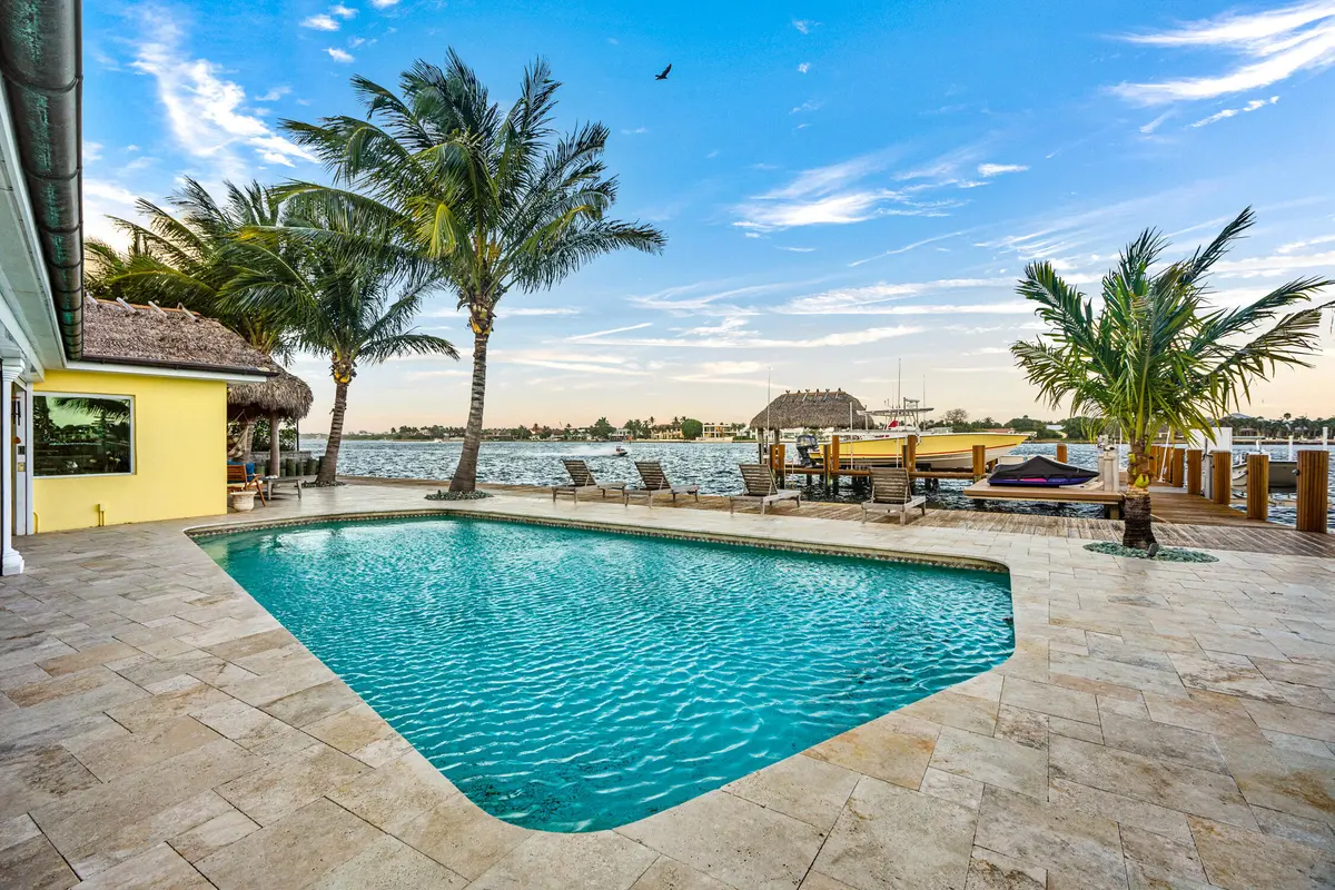 DSC01382 at 844 East Drive, Boynton Beach